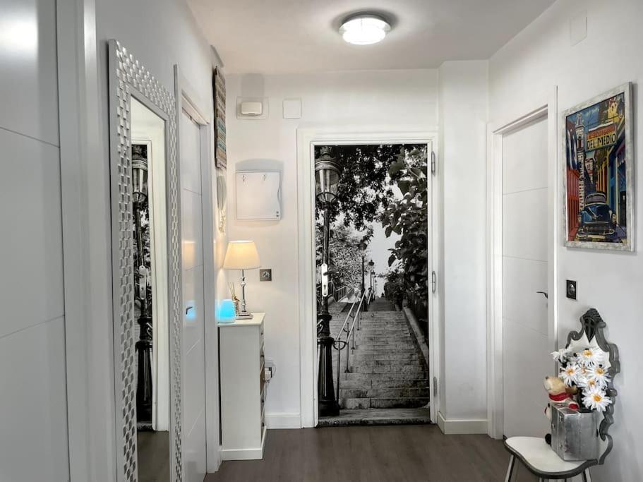 Nuevo!! Apartamento Lujo&Confort. Parking Sevilla Exterior foto